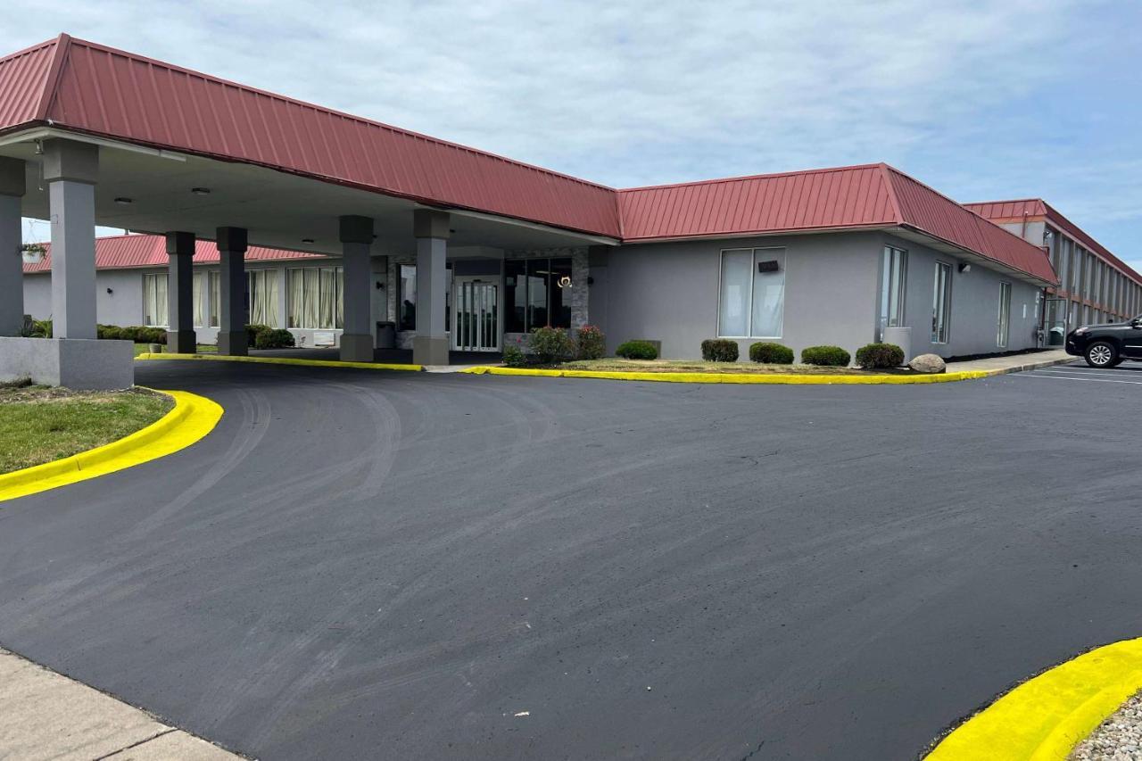 Days Inn & Suites By Wyndham Springfield Oh מראה חיצוני תמונה
